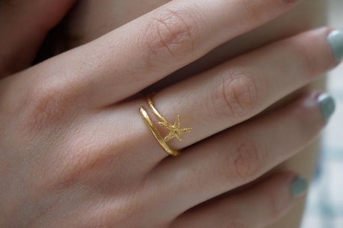 Starfish Ring: Nature Inspired Silver with Gold Accent - Adjustable